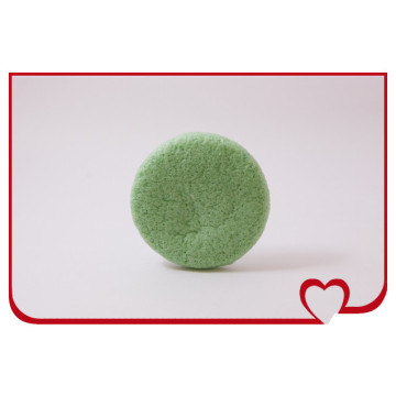 Wholsale 100% Natural Konjac Sponge Green Tea Round Puff Beauty Face Cleaning Sponge